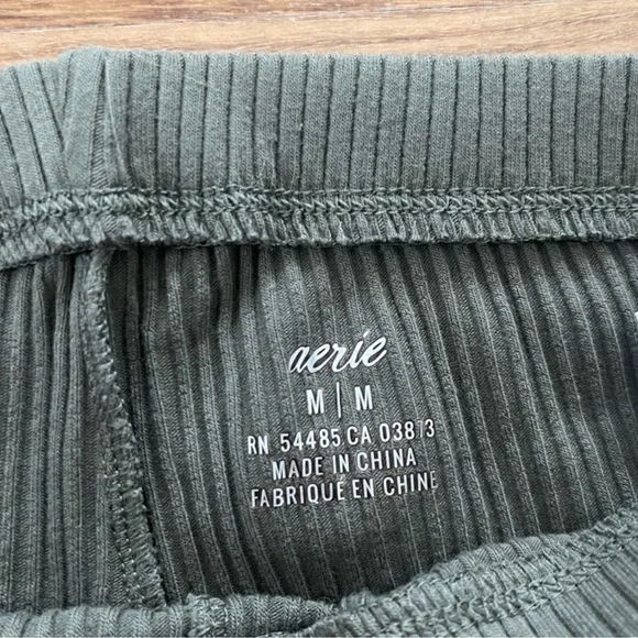 Aerie Ribbed Olive Flare Pants - Picture 4 of 5